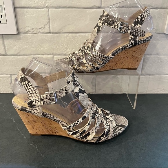 Isaac Mizrahi sz 8 Simmer2 snakeprint wedge sandals - Picture 4 of 16